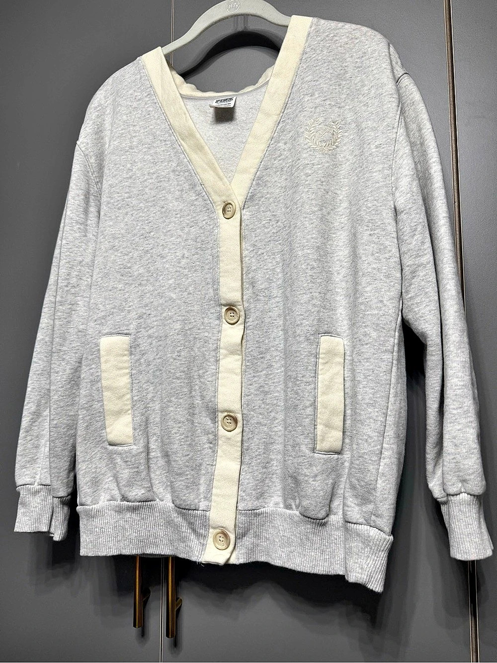 Victoria's Secret PINK Gray & Cream Cardigan Size Small